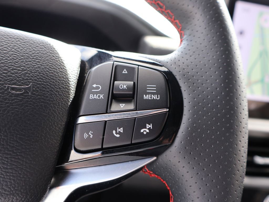 Certified 2025 Ford Explorer ST-Line w/ ST-Line Street Pack image 30