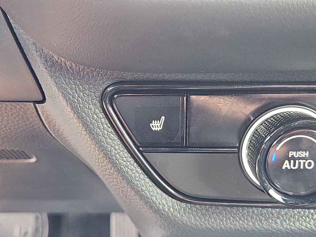 Certified 2026 Honda HR-V Sport image 15