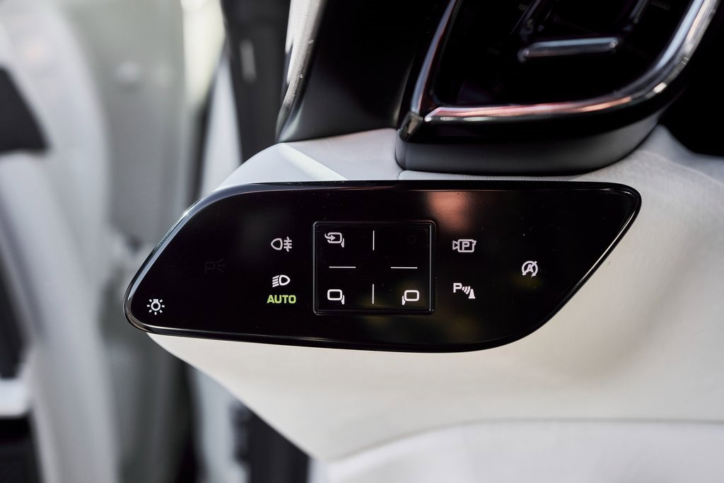 Used 2022 Ferrari Roma image 47