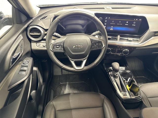 Certified 2025 Chevrolet Trax ACTIV w/ Driver Confidence Package FWD image 14