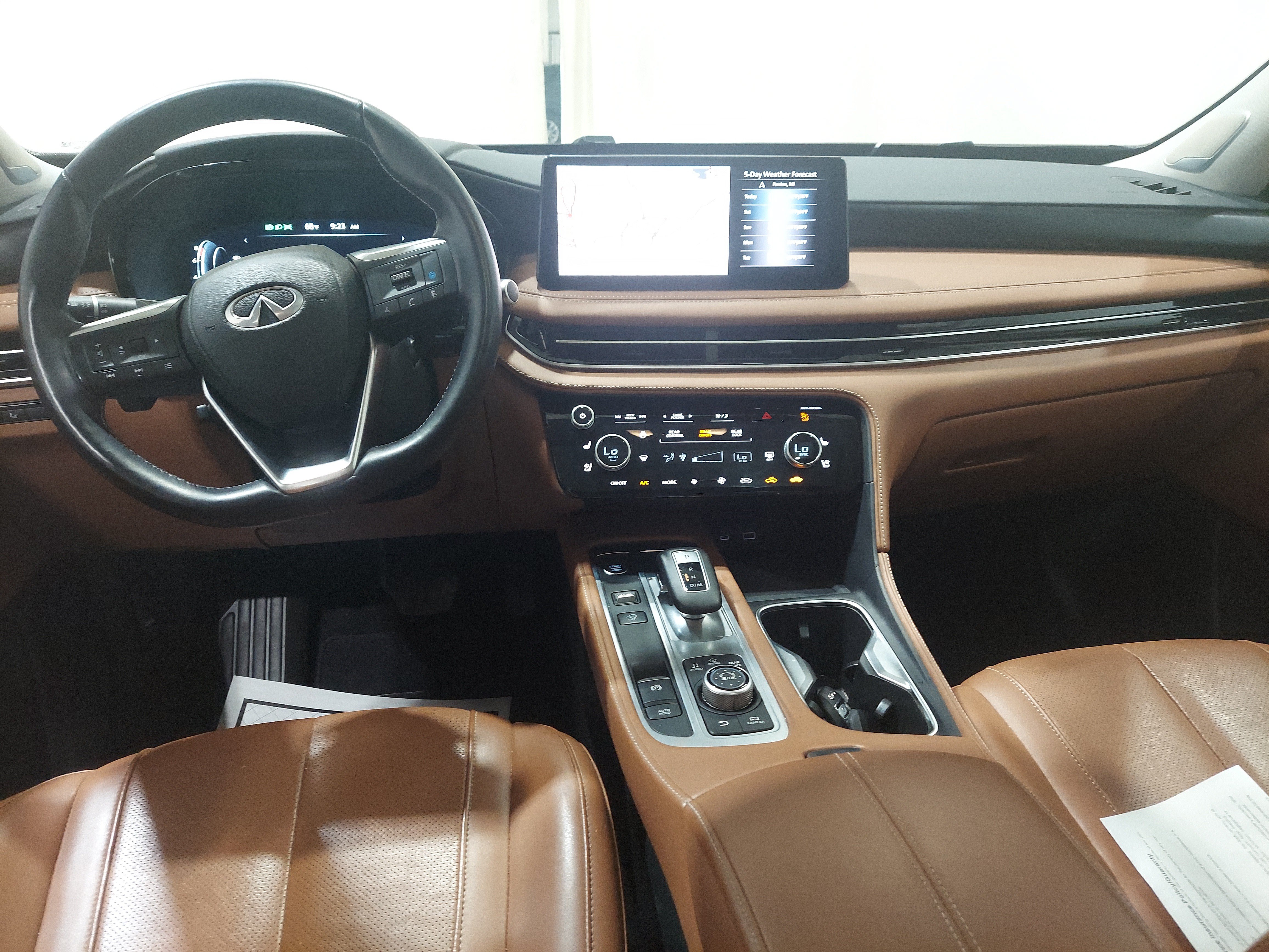 Used 2024 INFINITI QX60 Sensory AWD/4WD image 10