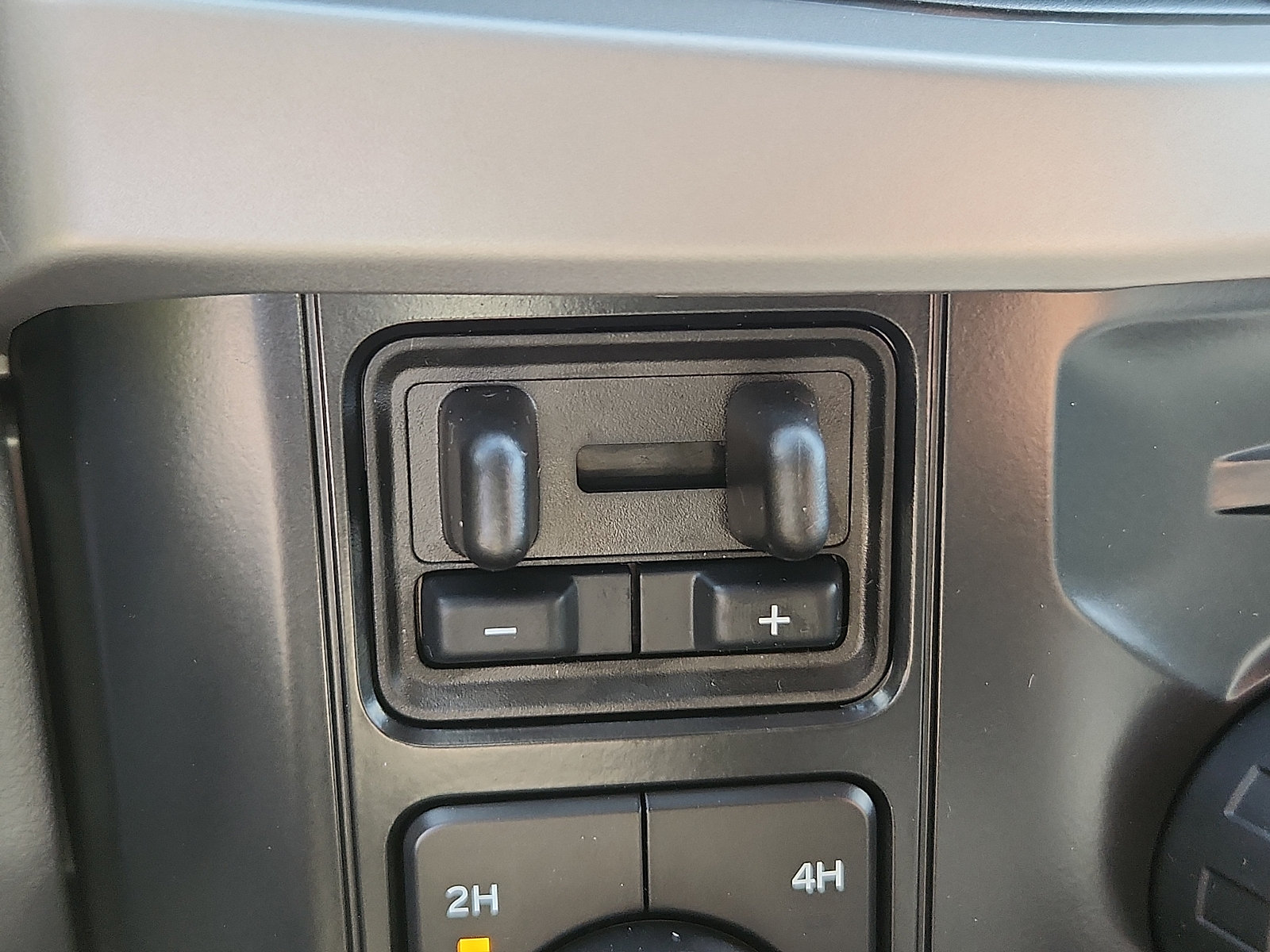 New 2026 Ford F250 XLT w/ 360-Degree Camera Package AWD/4WD image 15