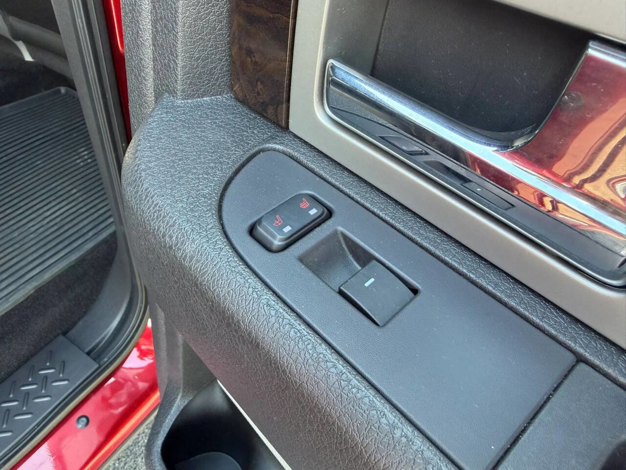 Used 2014 Ford F150 Platinum image 33