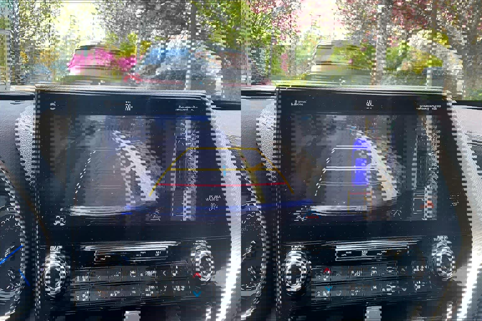 Used 2021 Toyota Highlander Platinum image 31