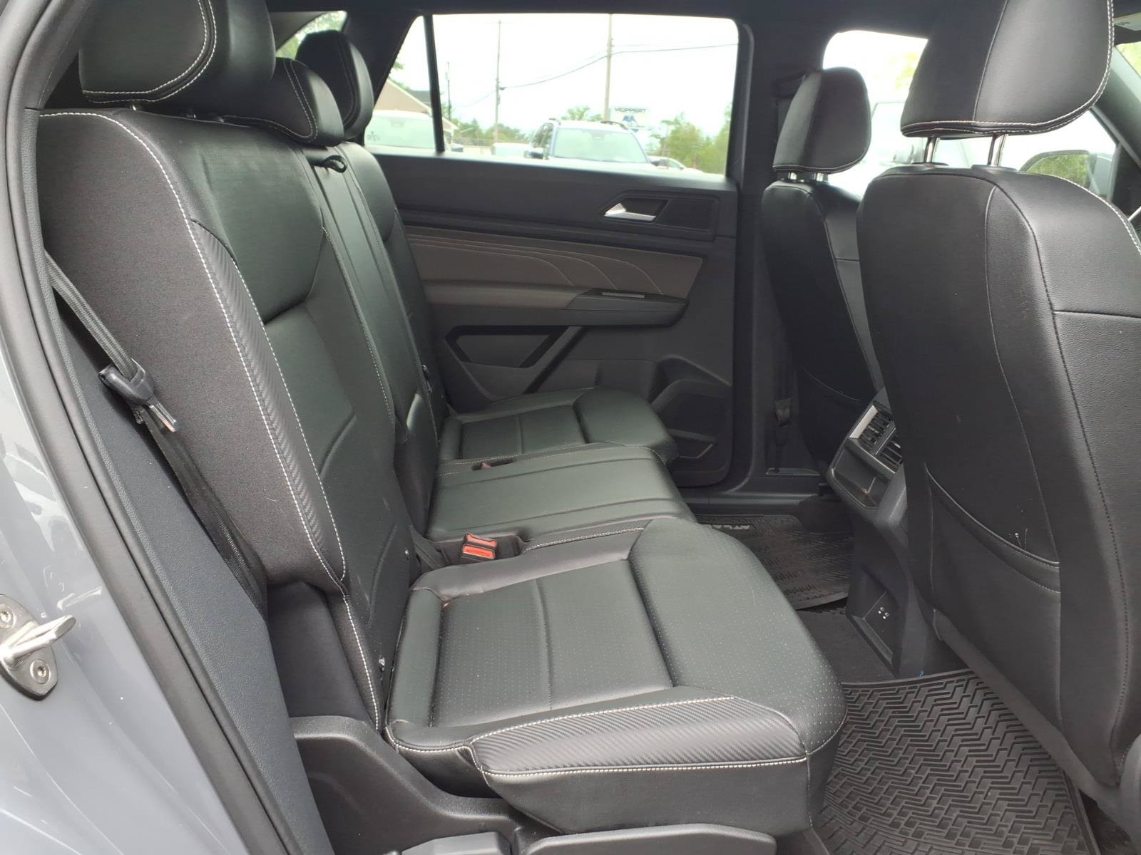 Certified 2023 Volkswagen Atlas Cross Sport SEL AWD/4WD image 12