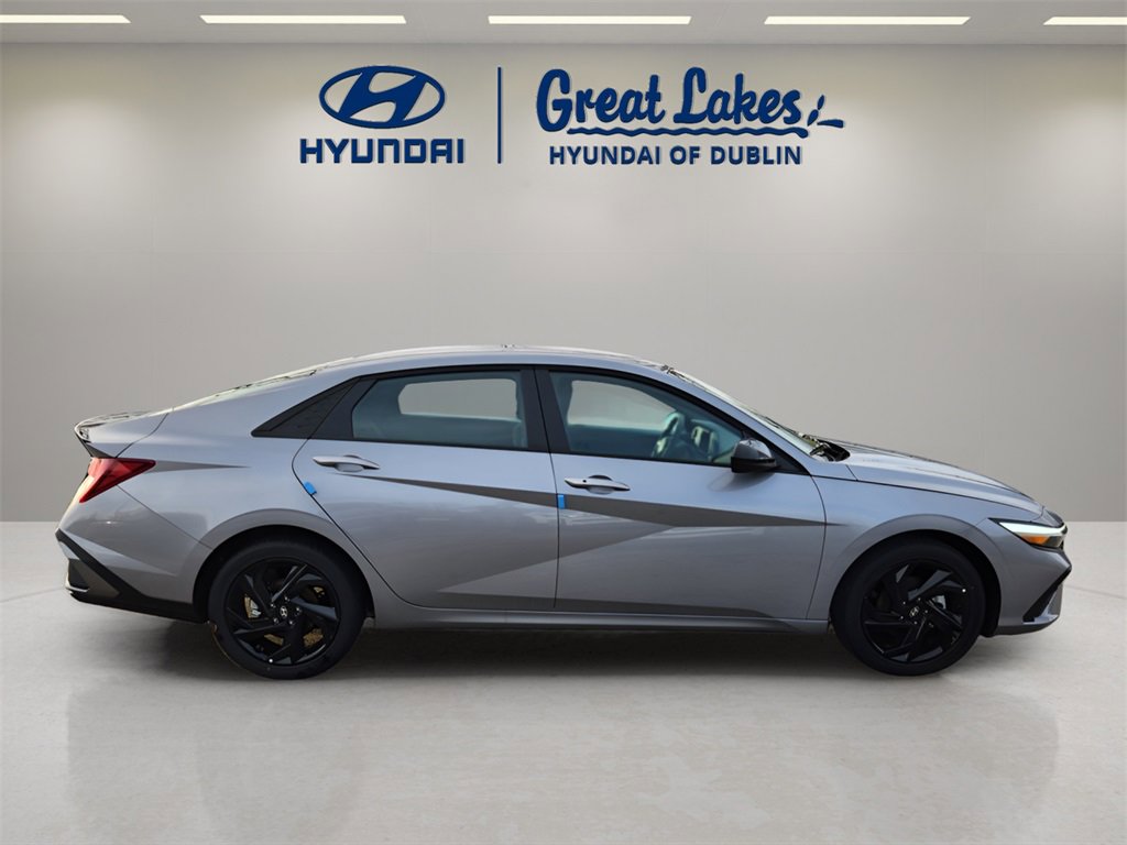New 2026 Hyundai Elantra Sport w/ Cargo Package image 6