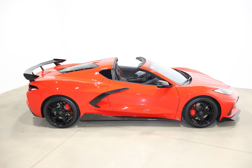 Used 2020 Chevrolet Corvette Stingray Premium Cpe w/ 3LT Preferred Equipment Group image 69