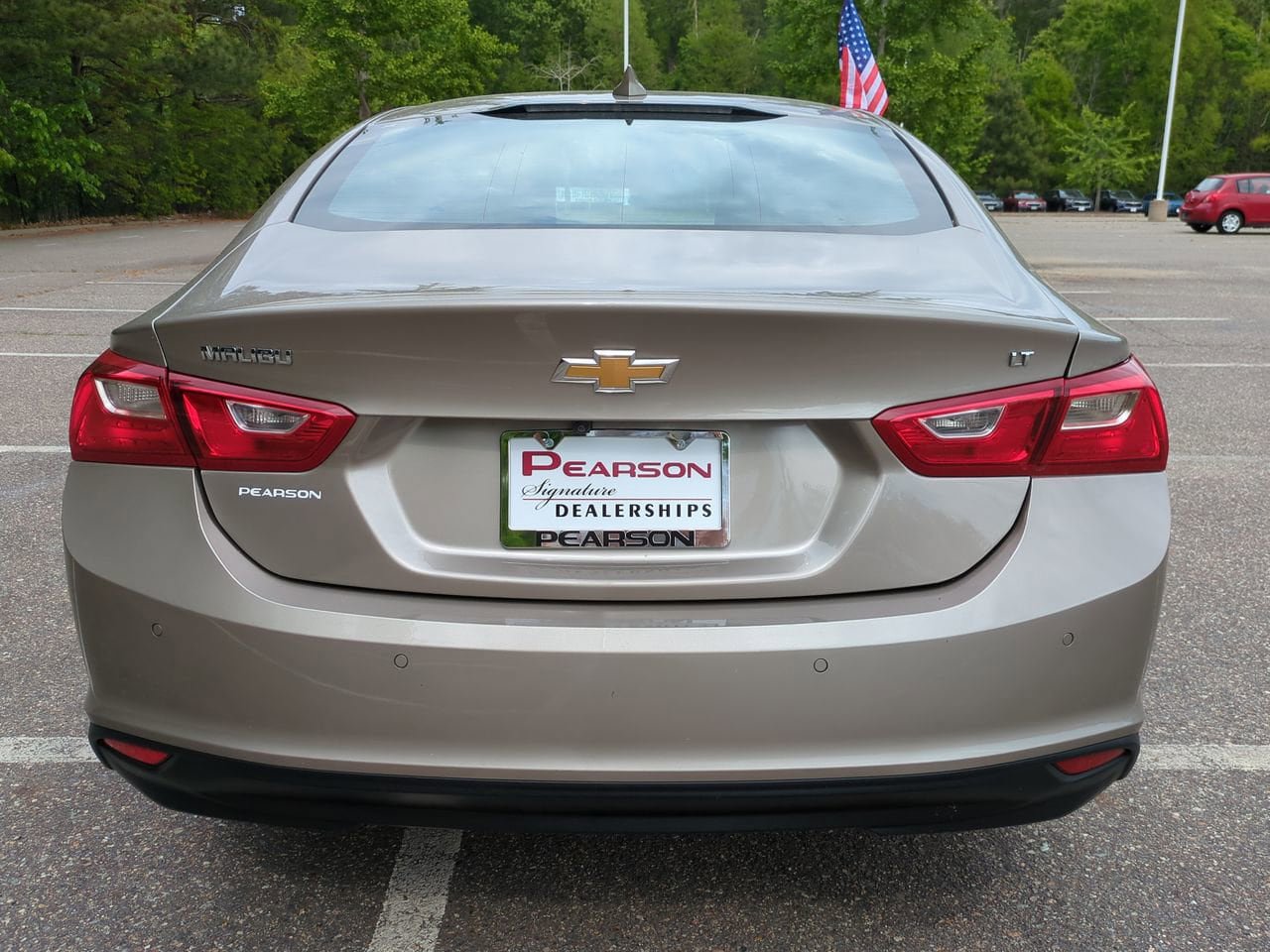 Used 2025 Chevrolet Malibu LT FWD image 5