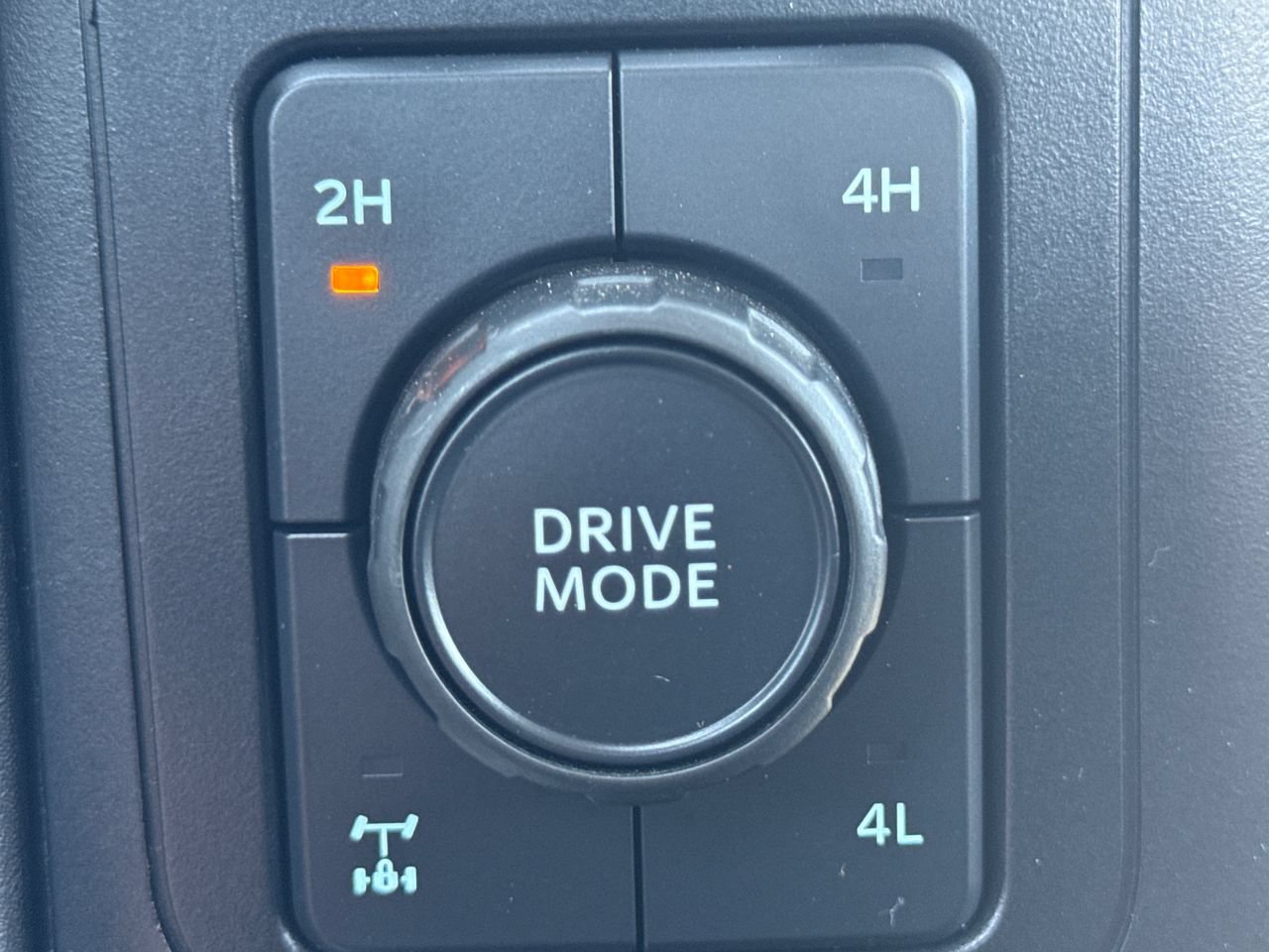 Used 2024 Ford F250 XL w/ 360-Degree Camera Package AWD/4WD image 23