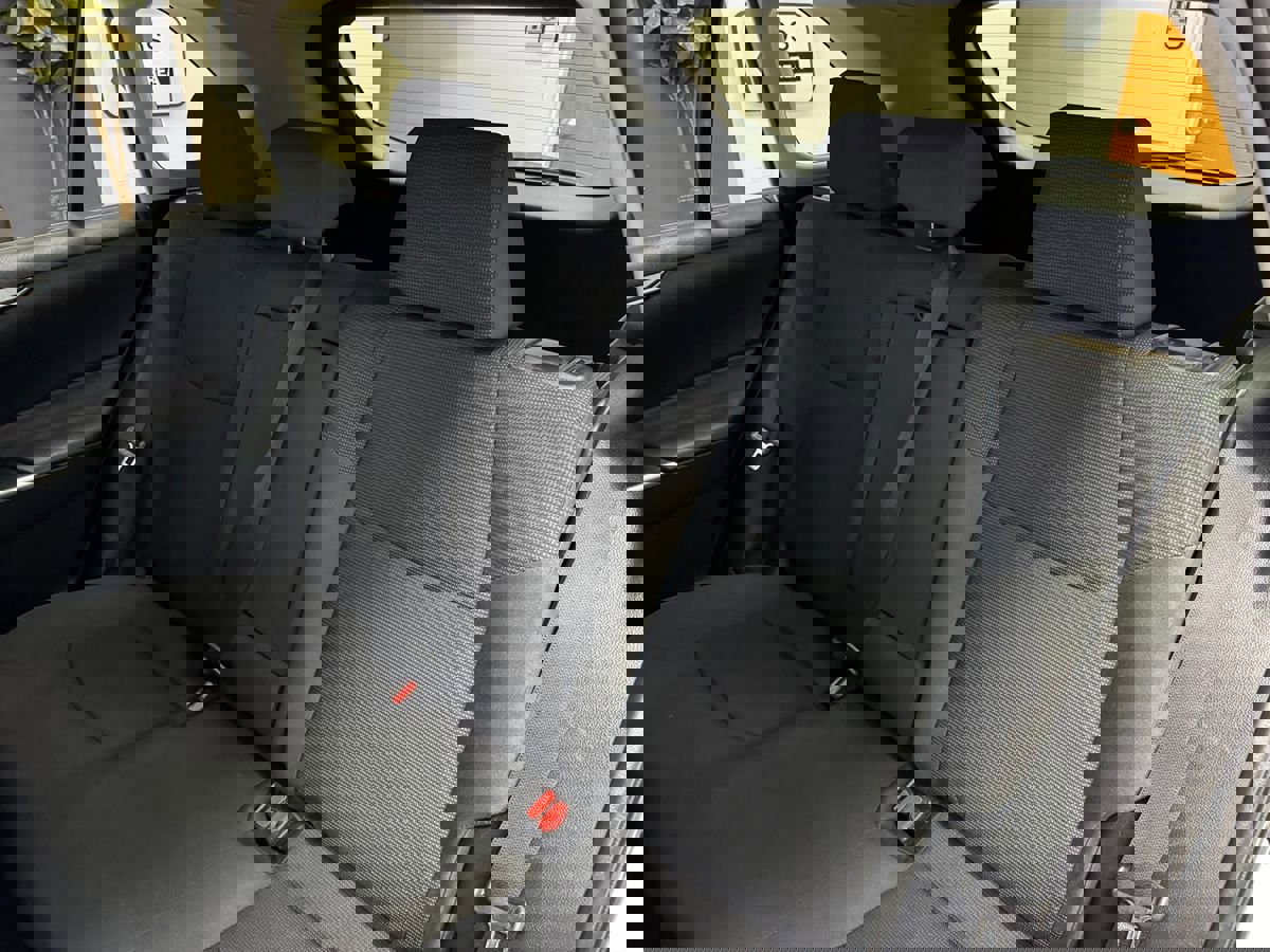 Used 2019 Toyota RAV4 LE w/ All Weather Liner Package AWD/4WD image 44