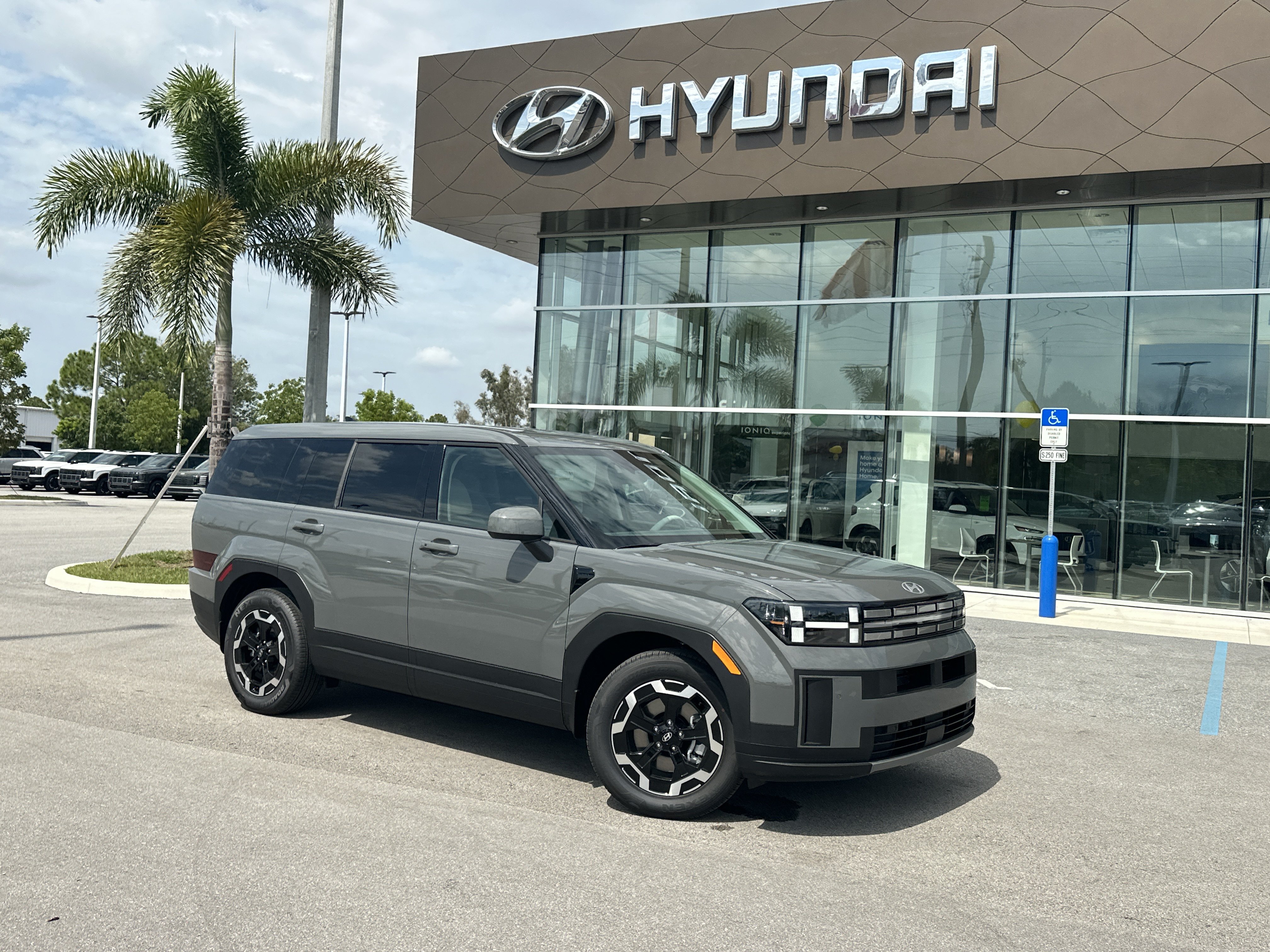 New 2027 Hyundai Santa Fe SE FWD image 1