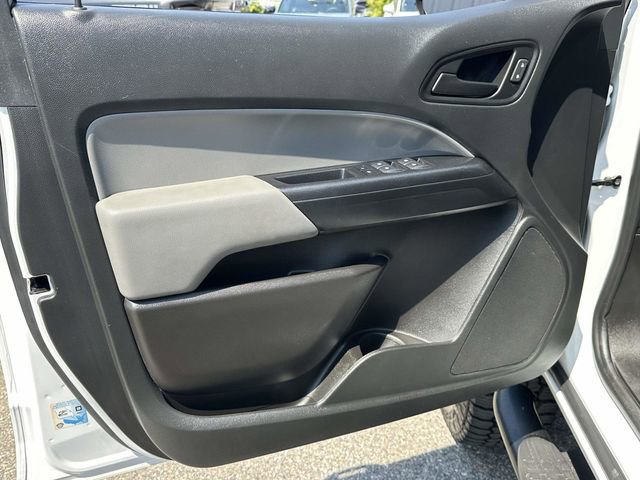 Used 2020 Chevrolet Colorado W/T w/ WT Convenience Package RWD image 15