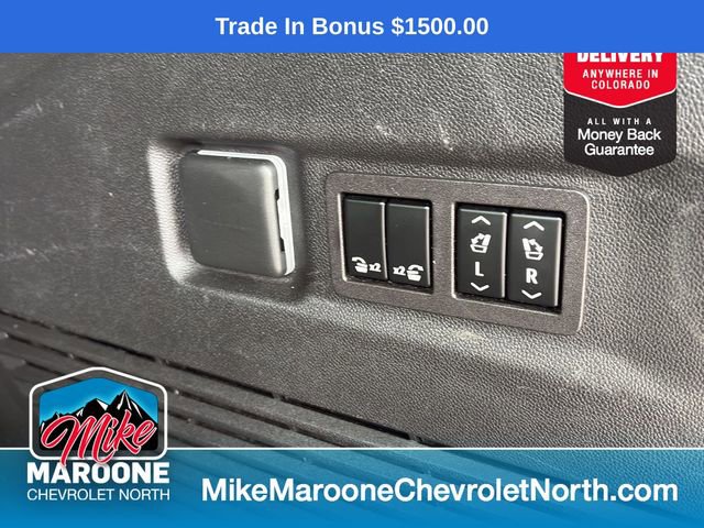 Used 2023 Chevrolet Suburban Premier image 9