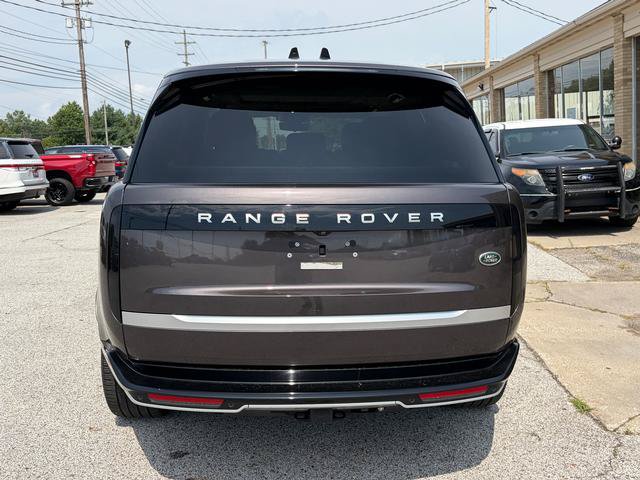 Used 2023 Land Rover Range Rover Long Wheelbase Autobiography AWD/4WD image 4