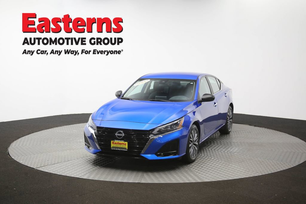 Used 2025 Nissan Altima 2.5 SV FWD image 53