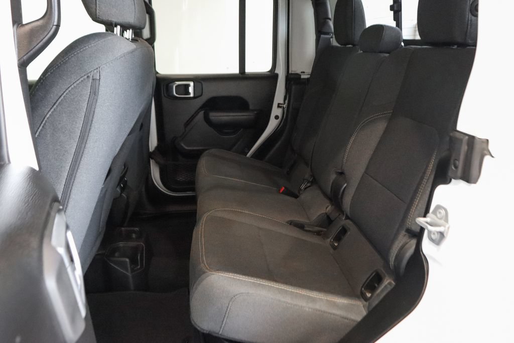 Used 2025 Jeep Gladiator Sport AWD/4WD image 37