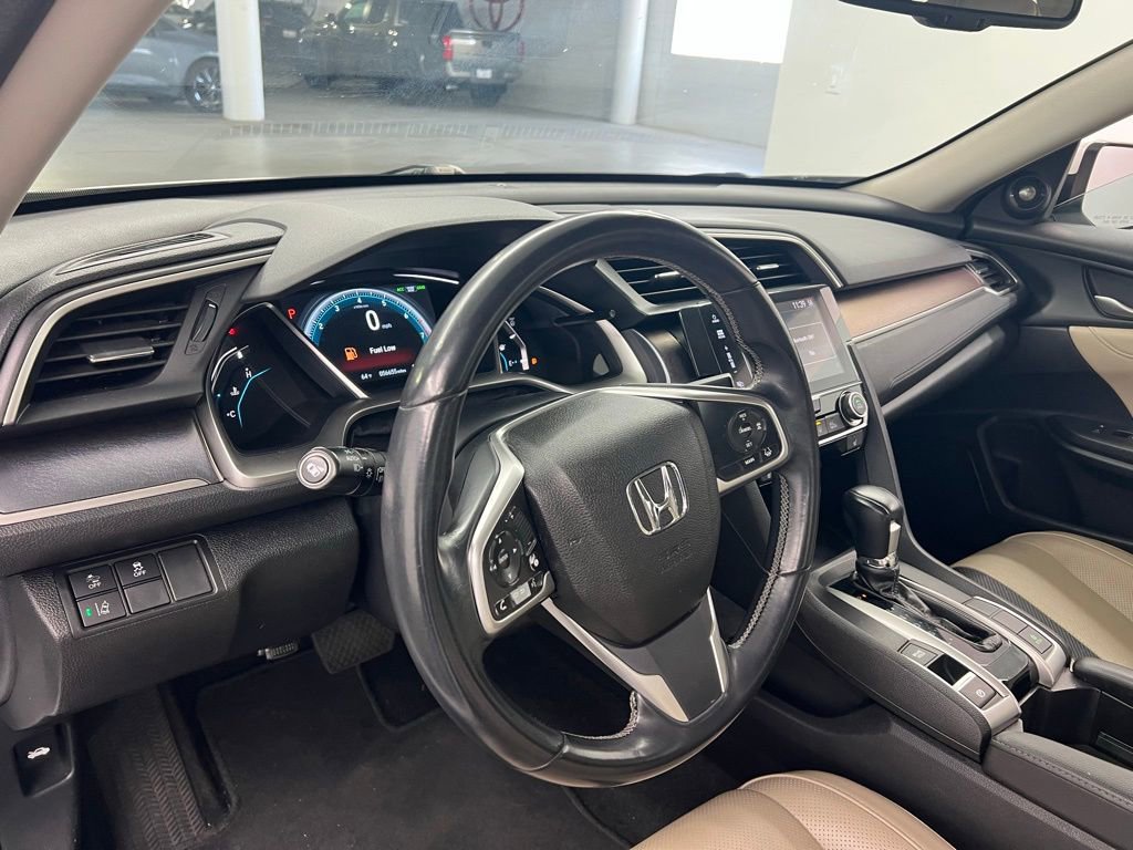 Used 2016 Honda Civic Touring image 8