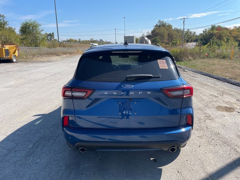 Certified 2023 Ford Escape ST-Line w/ Tech Pack #1 image 6