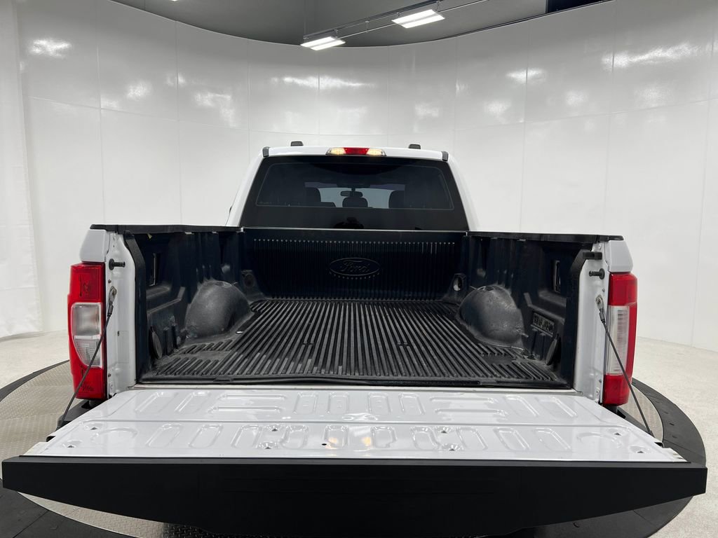 Used 2020 Ford F250 XL w/ Power Equipment Group image 23
