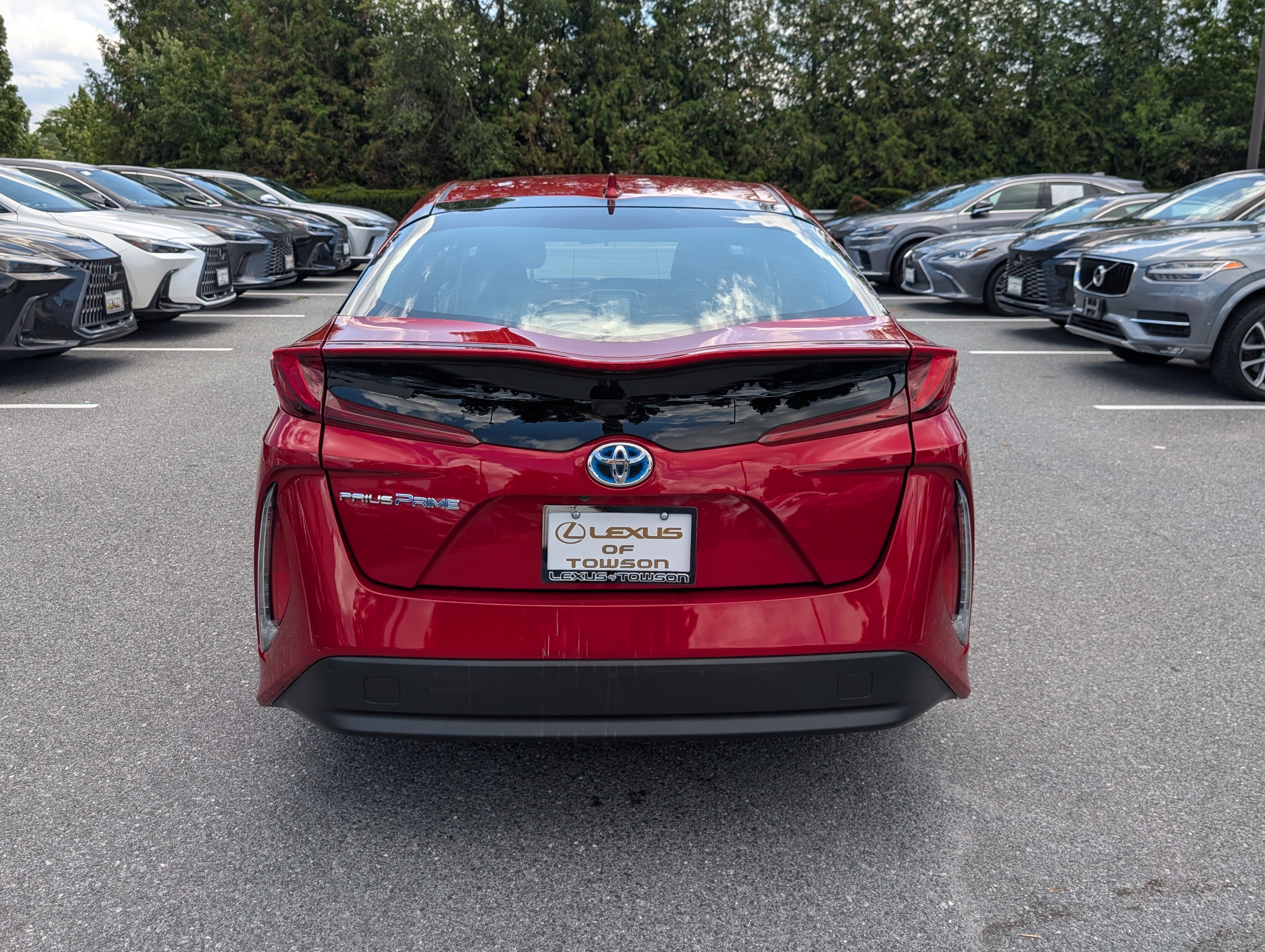 Used 2017 Toyota Prius Prime Premium w/ Carpet Mat Package FWD image 4