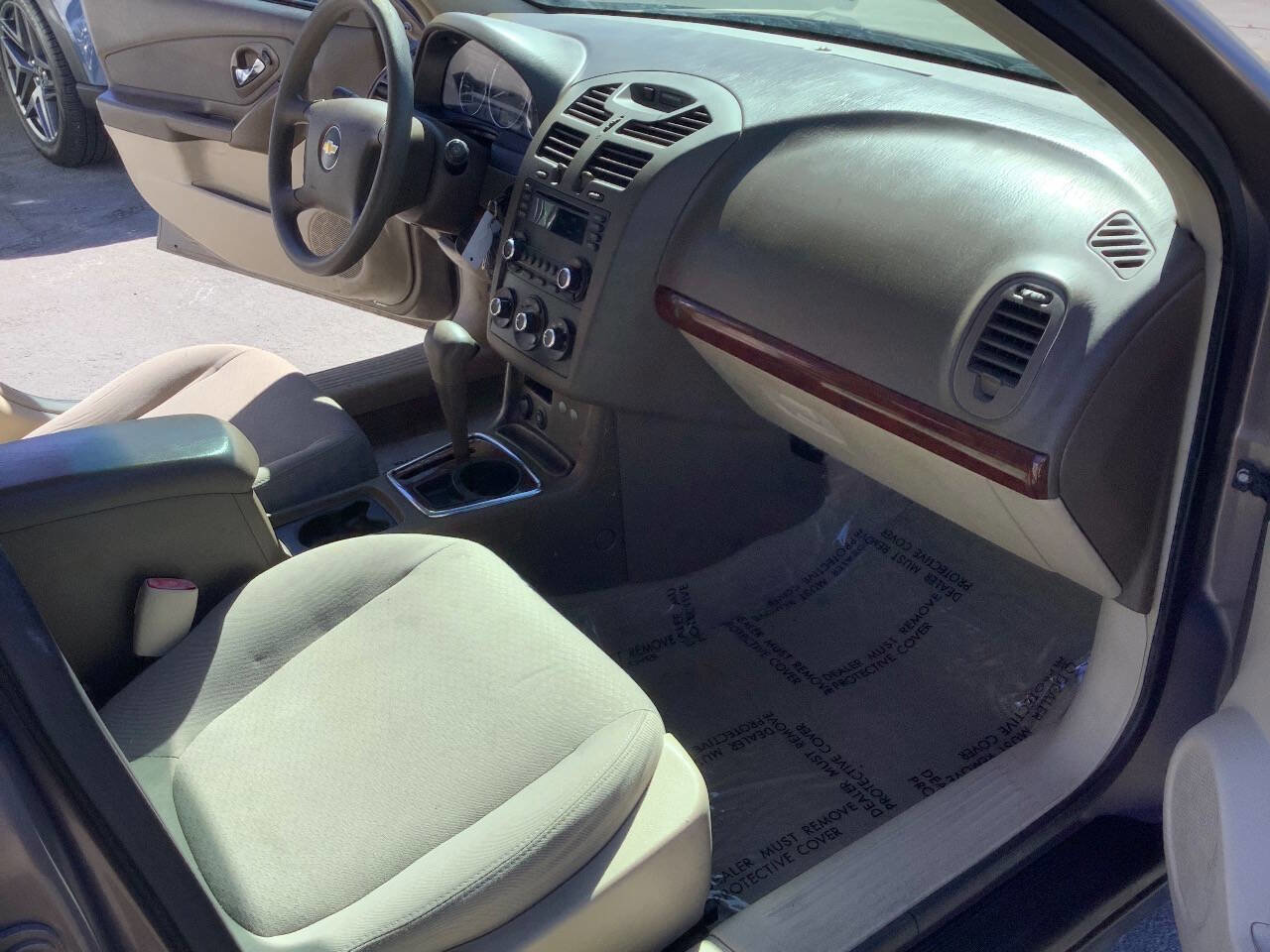 Used 2007 Chevrolet Malibu LS FWD image 29