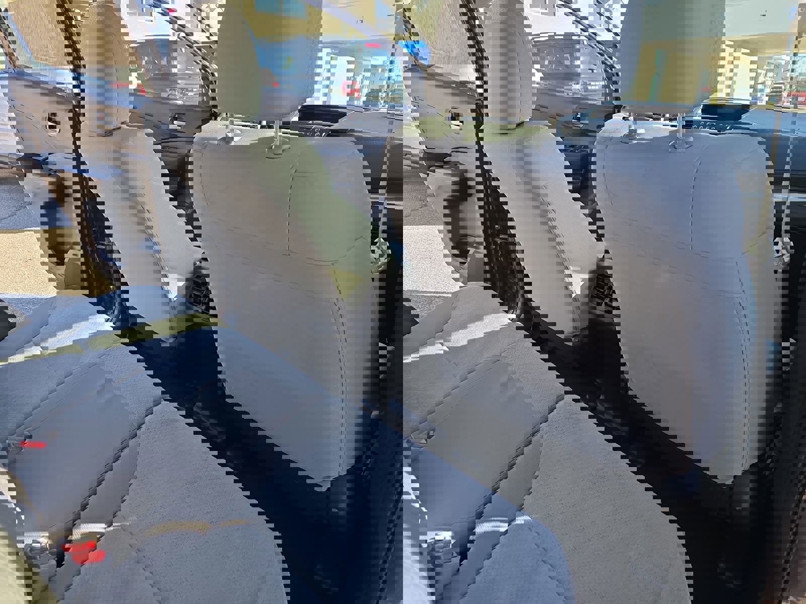 Used 2016 Honda CR-V SE image 12