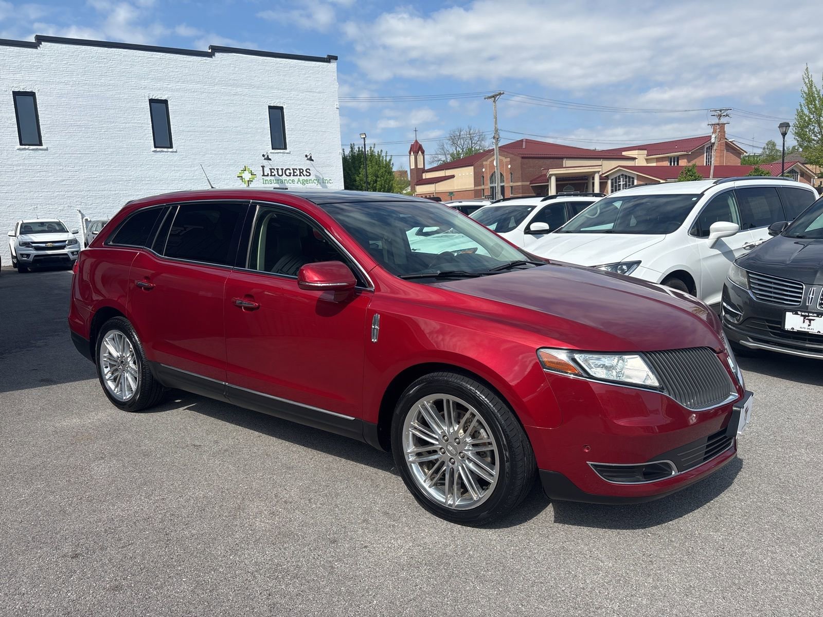 Used 2016 Lincoln MKT AWD w/ Equipment Group 201A image 6