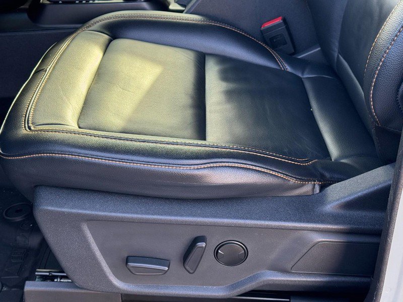 Used 2023 Ford Bronco Badlands image 25