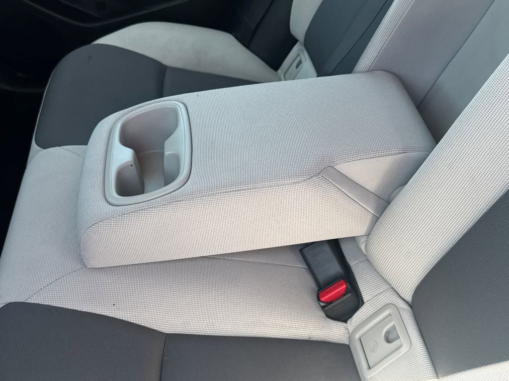 Used 2023 Toyota Corolla LE w/ Carpet Mat Package (TMS) FWD image 35