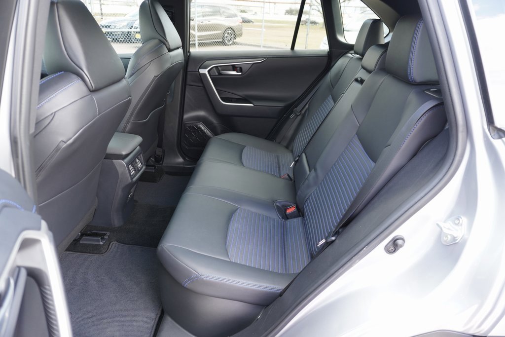 Used 2025 Toyota RAV4 XSE image 19