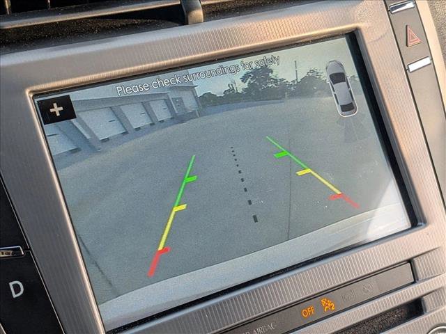 Used 2017 Lincoln MKZ Reserve FWD image 12