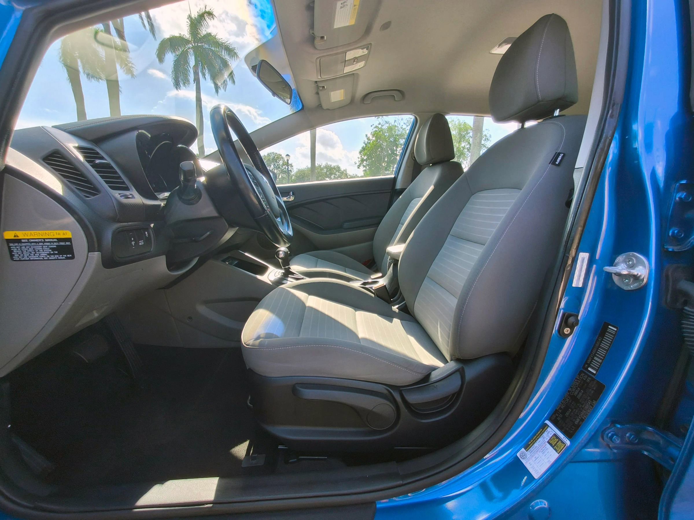 Used 2014 Kia Forte EX image 10