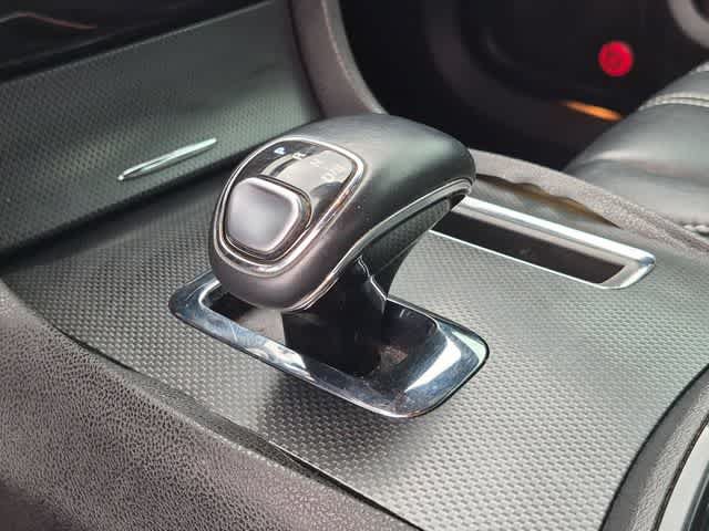 Used 2014 Chrysler 300 S AWD/4WD image 31
