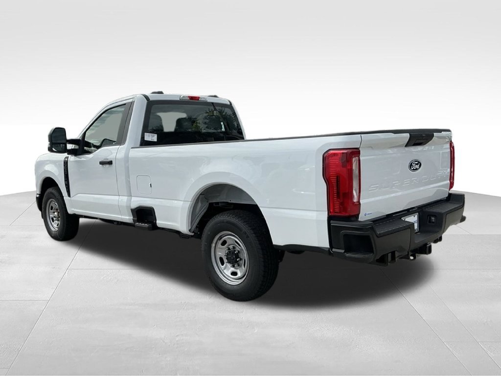 New 2027 Ford F250 XL RWD image 5