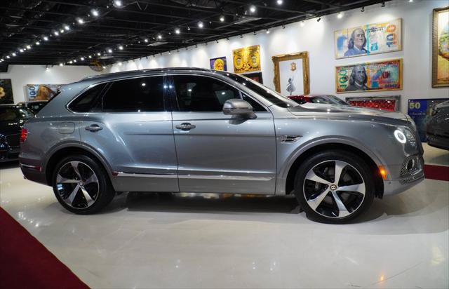 Used 2020 Bentley Bentayga AWD/4WD image 8