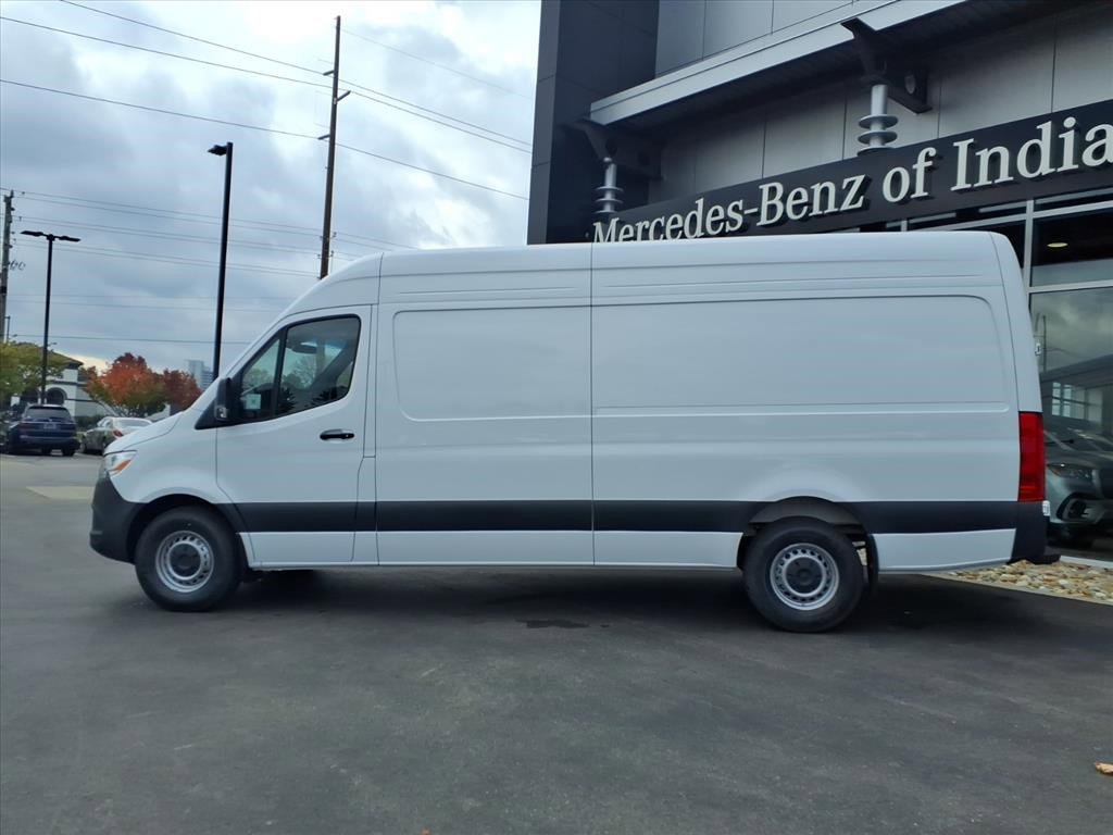 New 2026 Mercedes-Benz Sprinter 2500 image 3