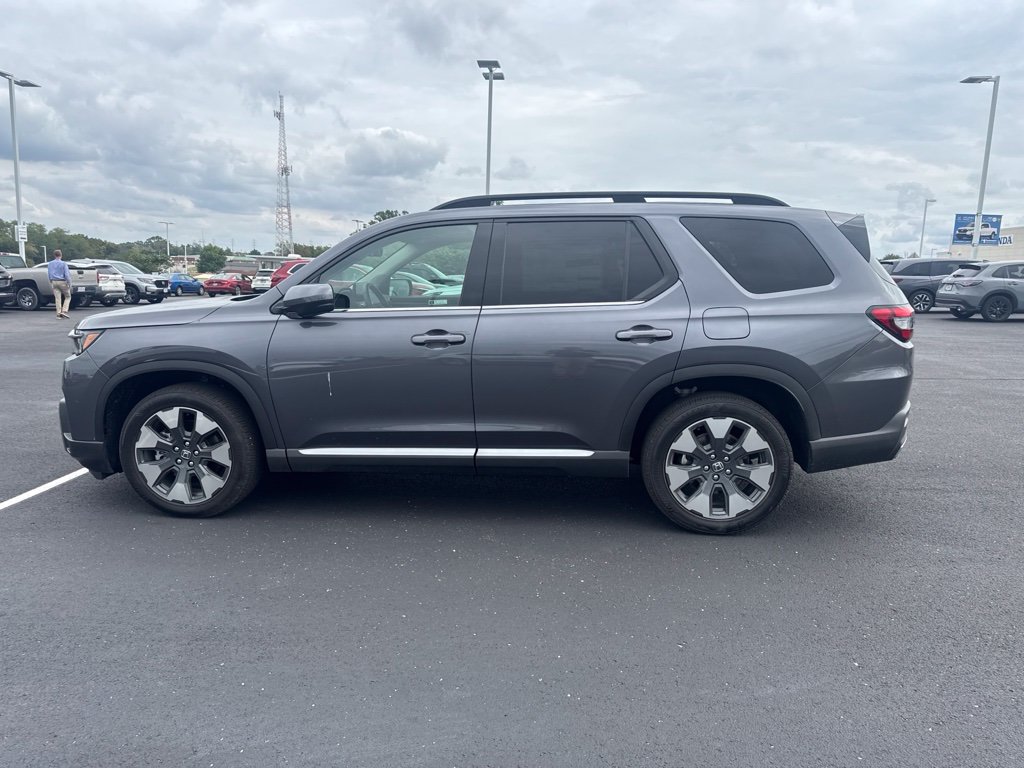 Used 2026 Honda Pilot Elite image 6