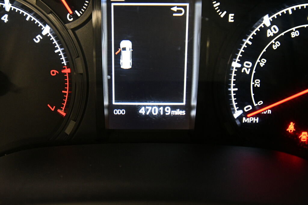 Certified 2024 Toyota 4Runner SR5 Premium image 18