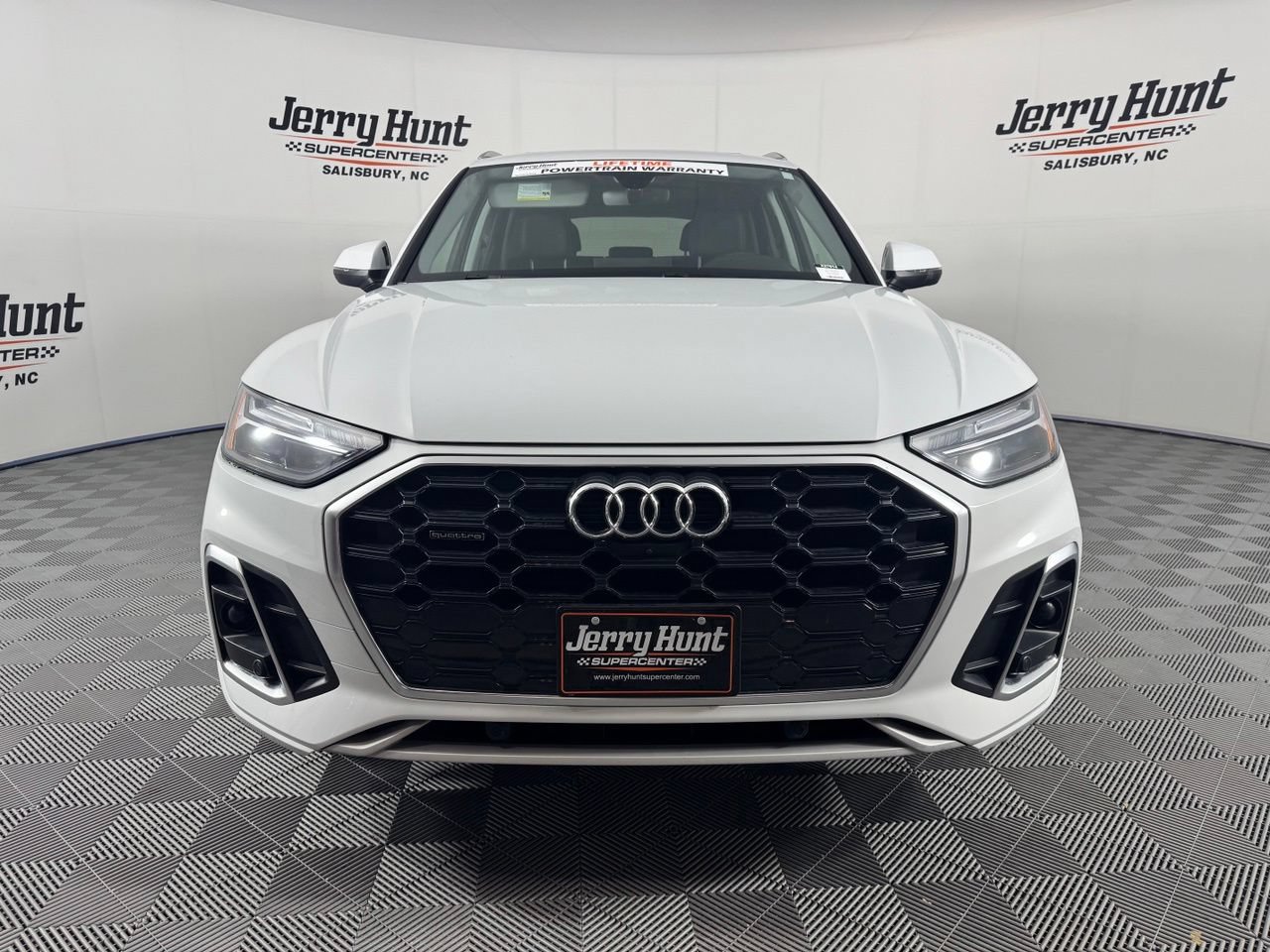 Used 2023 Audi Q5 2.0T Premium Plus w/ Premium Plus Package AWD/4WD image 4