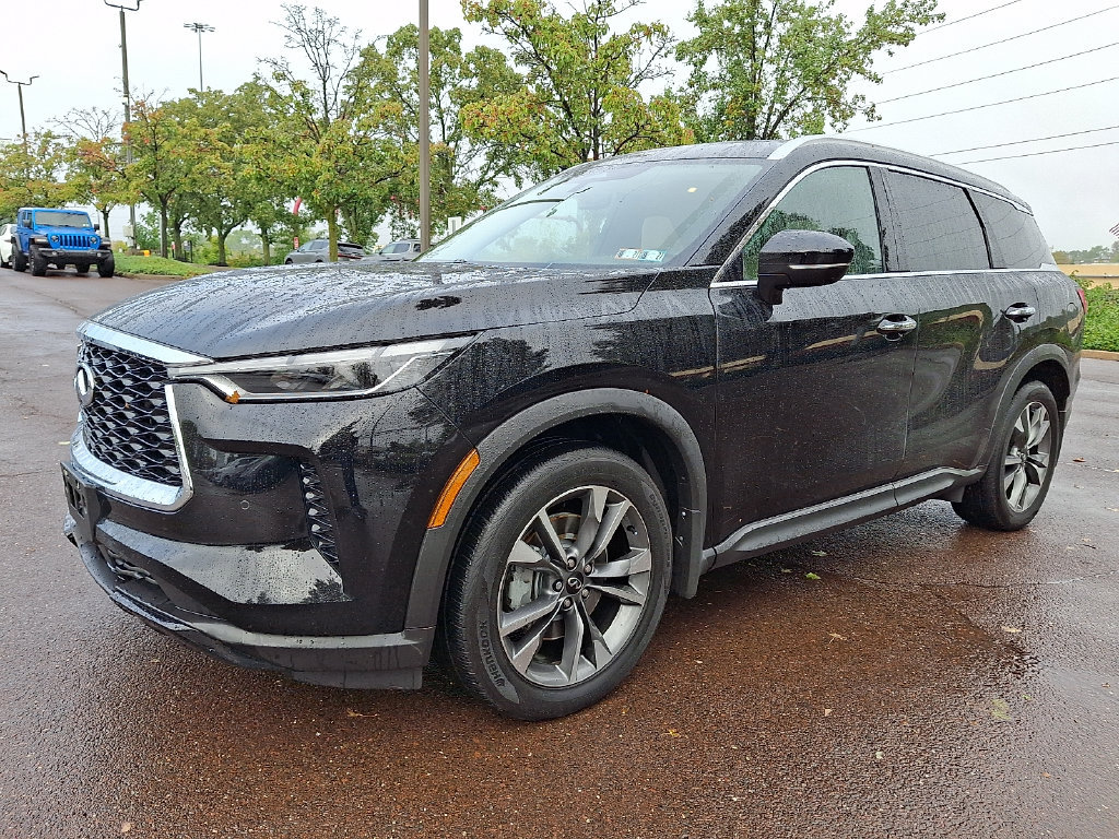 Certified 2023 INFINITI QX60 Luxe w/ Cargo Package AWD/4WD image 3