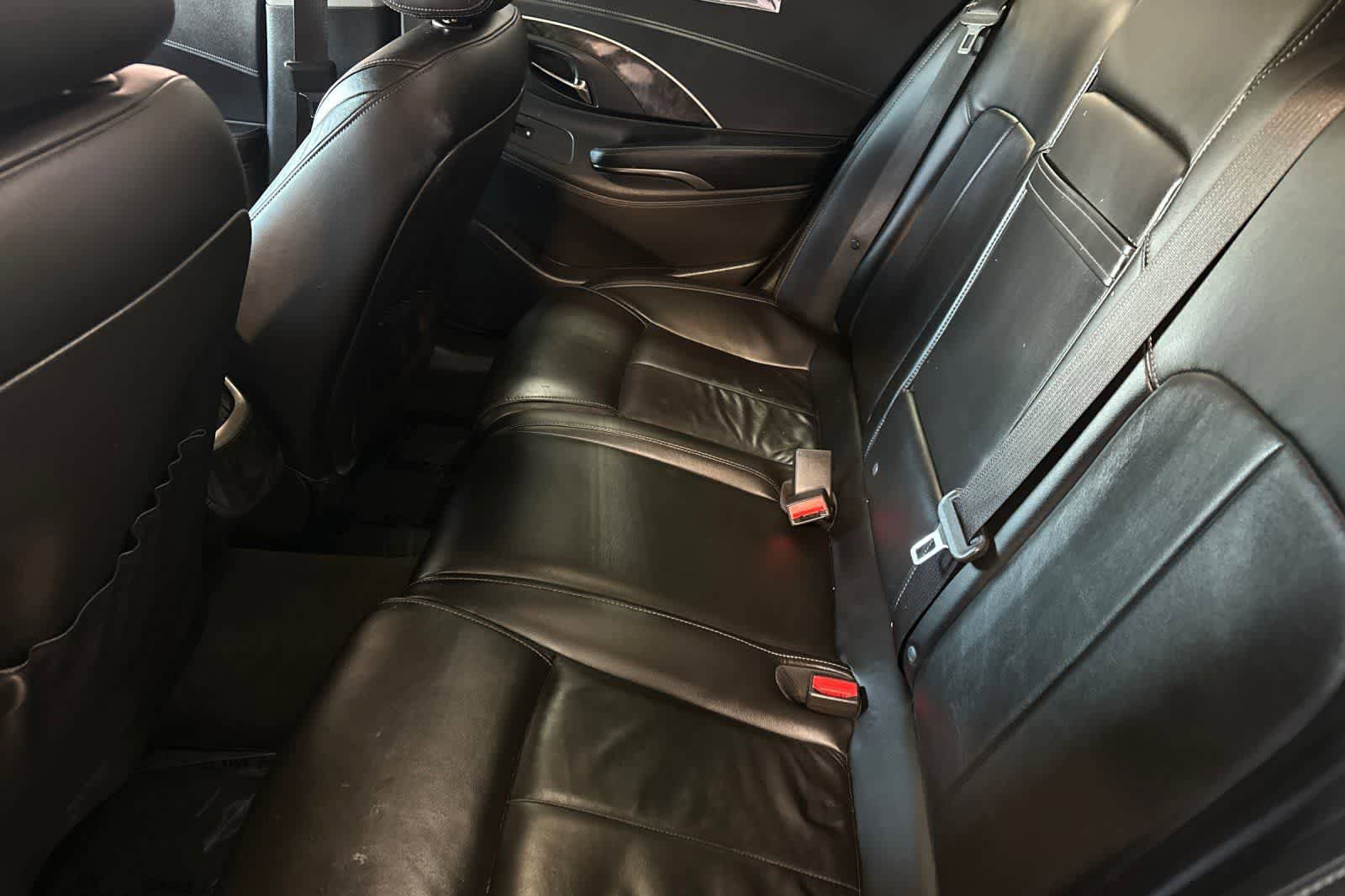 Used 2015 Buick LaCrosse Leather FWD image 5
