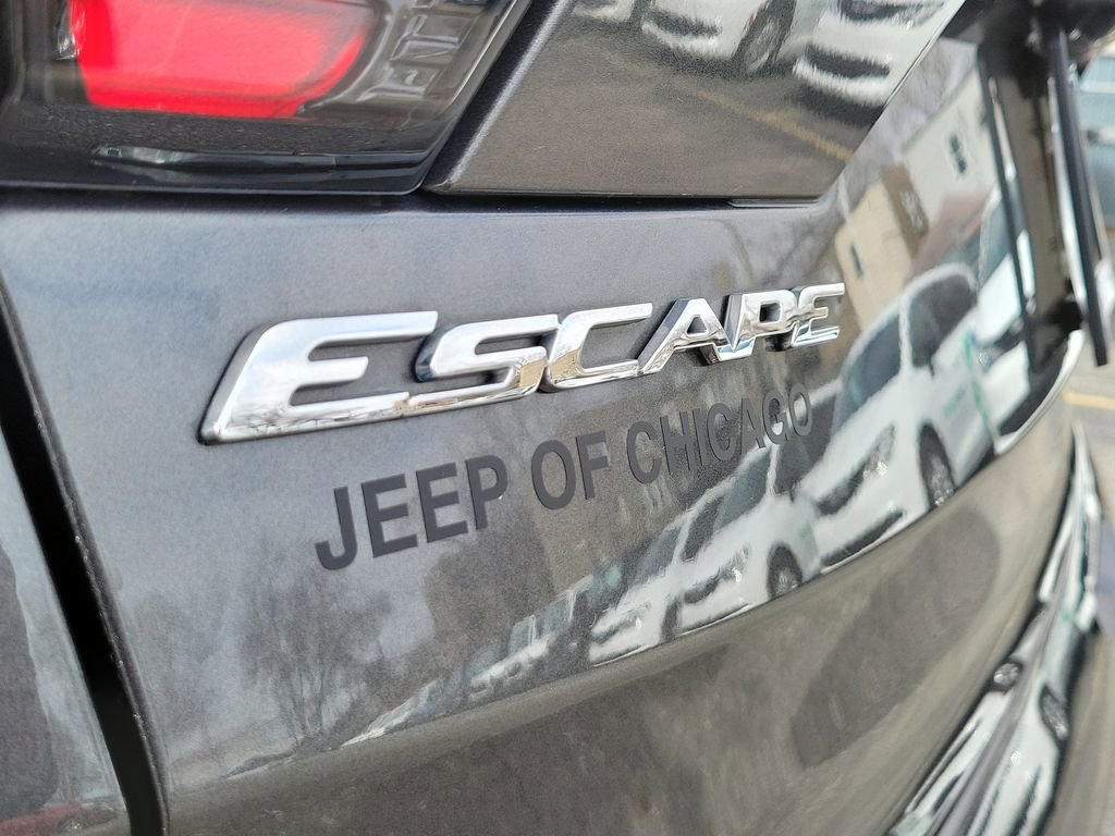 Used 2017 Ford Escape S image 7