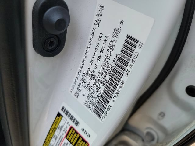 Used 2020 Toyota Tacoma SR AWD/4WD image 10