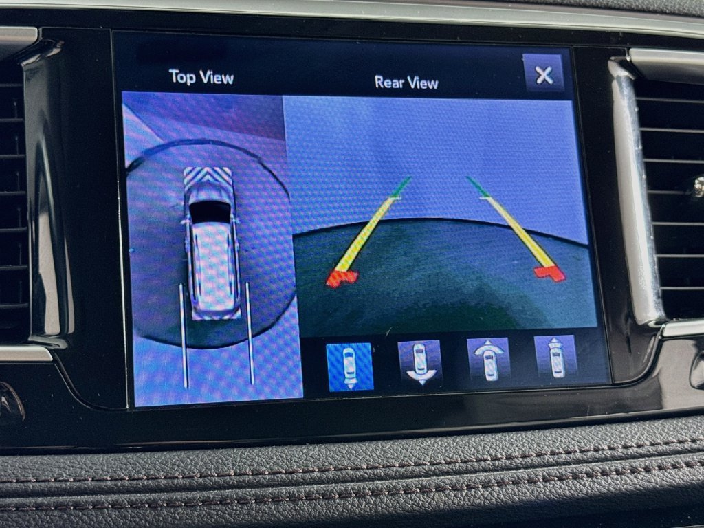 Used 2017 Chrysler Pacifica Limited FWD image 35