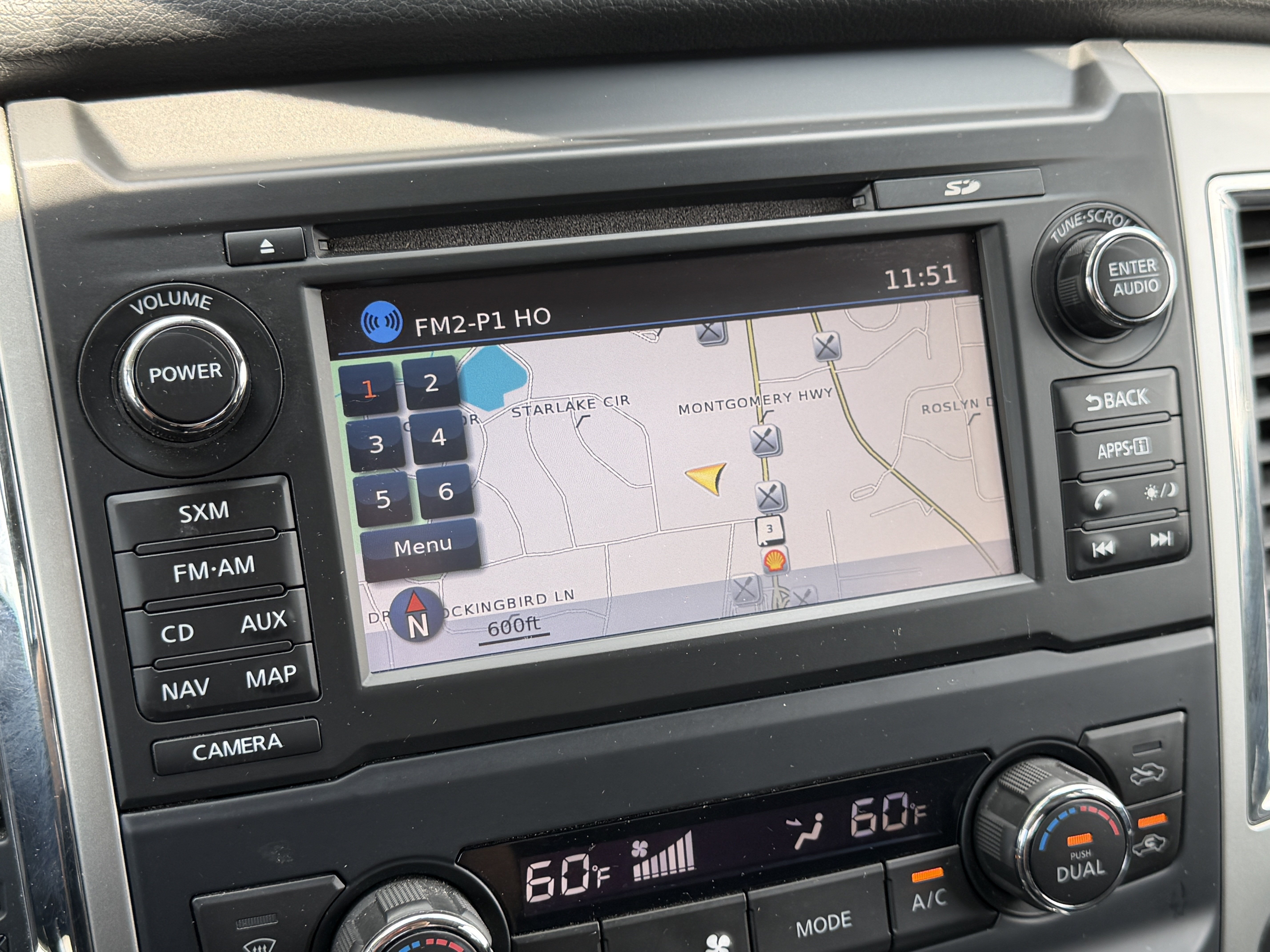 Used 2017 Nissan Titan SV RWD image 23