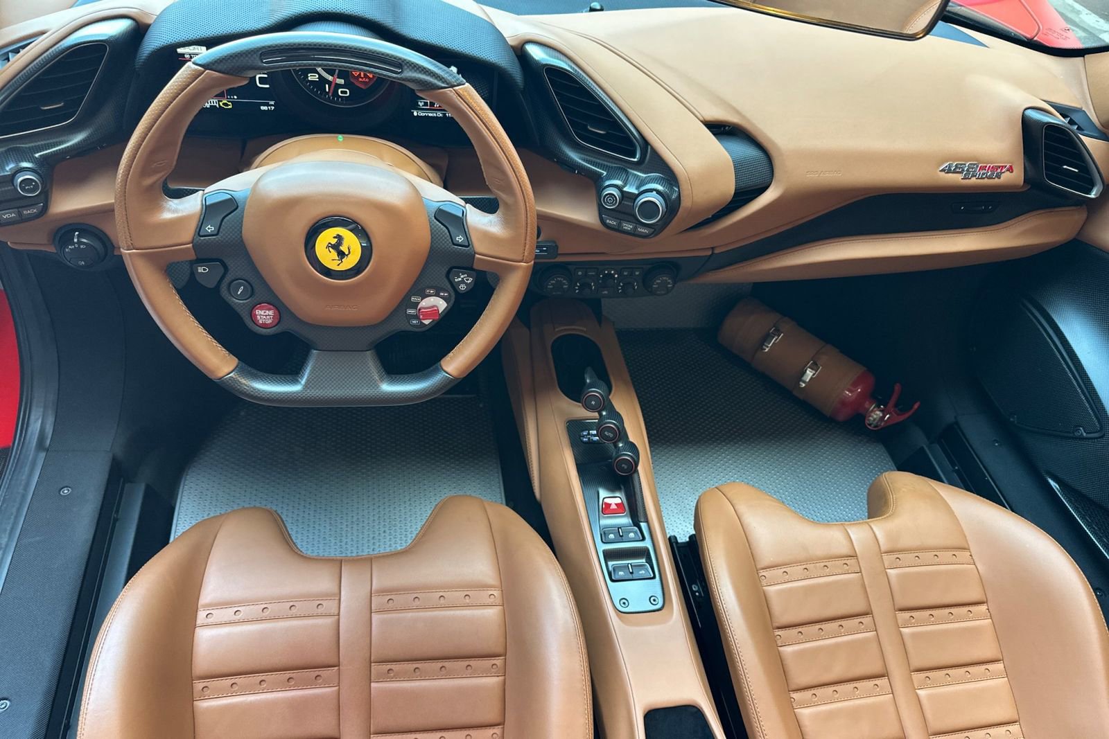 Used 2020 Ferrari 488 Pista Spider RWD image 6