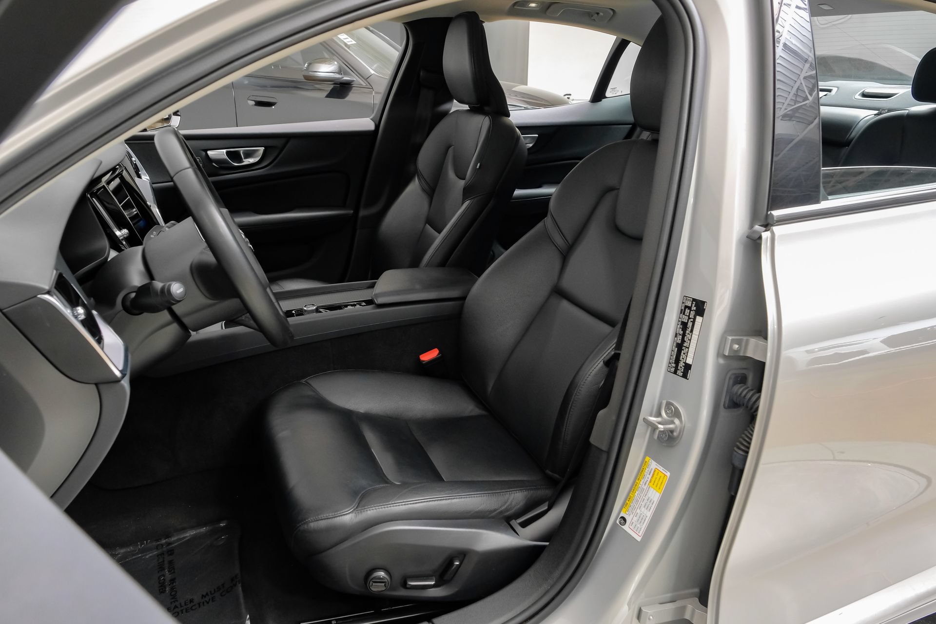 Used 2024 Volvo S60 B5 Core AWD/4WD image 36