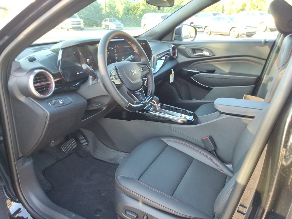 New 2026 Chevrolet Trax RS w/ Sunroof Package FWD image 20