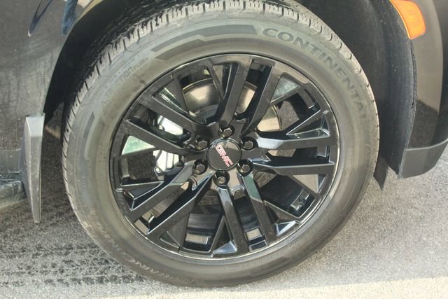 Used 2023 GMC Yukon SLT image 9