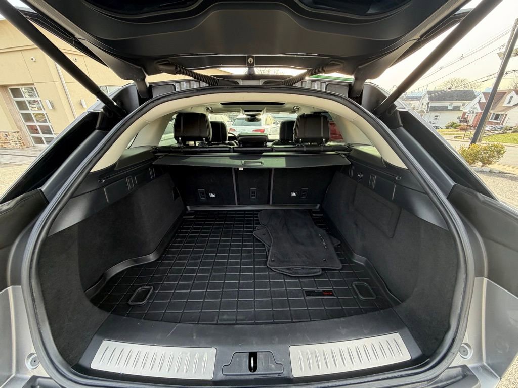Used 2020 Land Rover Range Rover Velar S AWD/4WD image 19